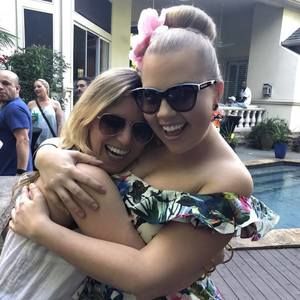 Meet your Posher, Katy